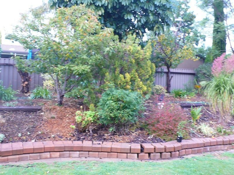 5 Hutt Place, Modbury Heights SA 5092