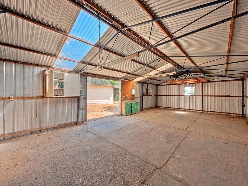 16 Leabrook  Drive, Para Hills SA 5096