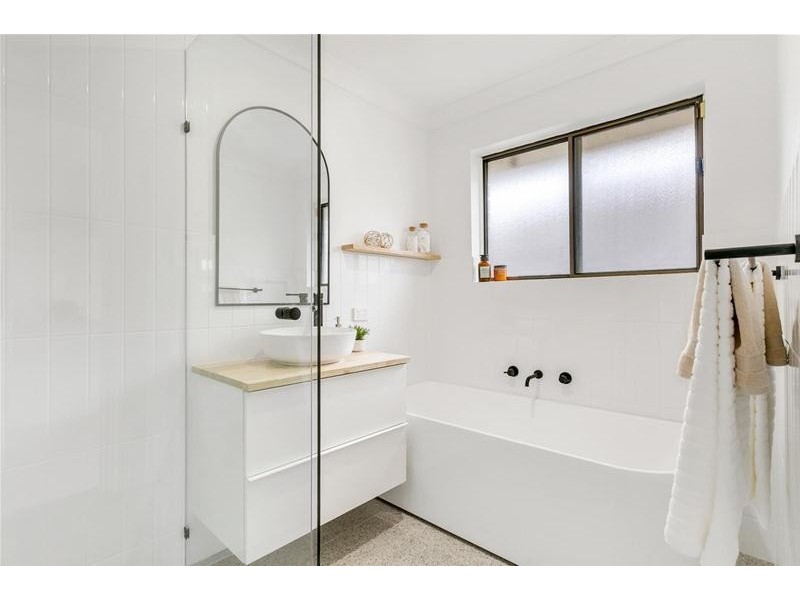 13 McPharlin Avenue, Redwood Park SA 5097