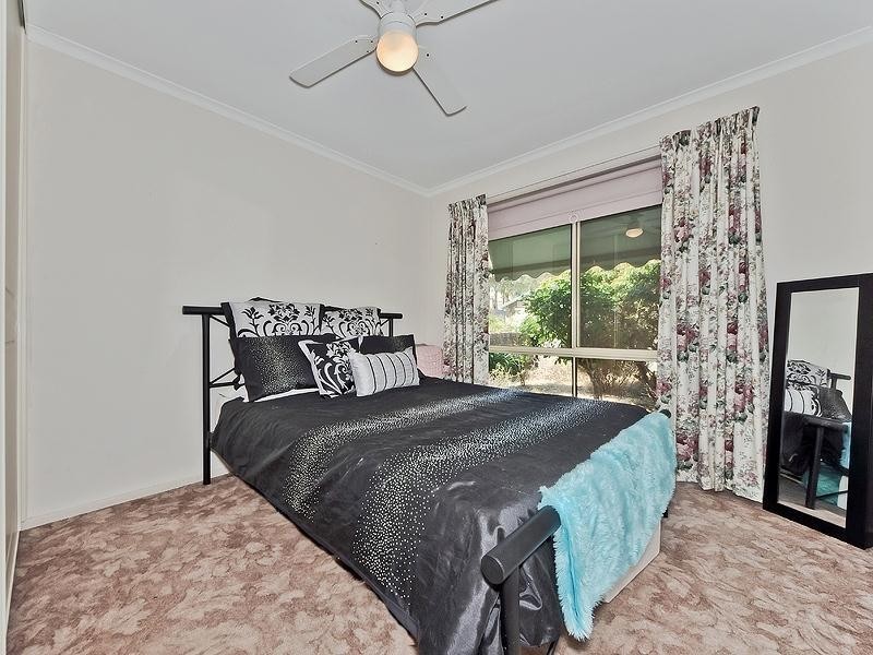 18 Miller Avenue, Ridgehaven SA 5097