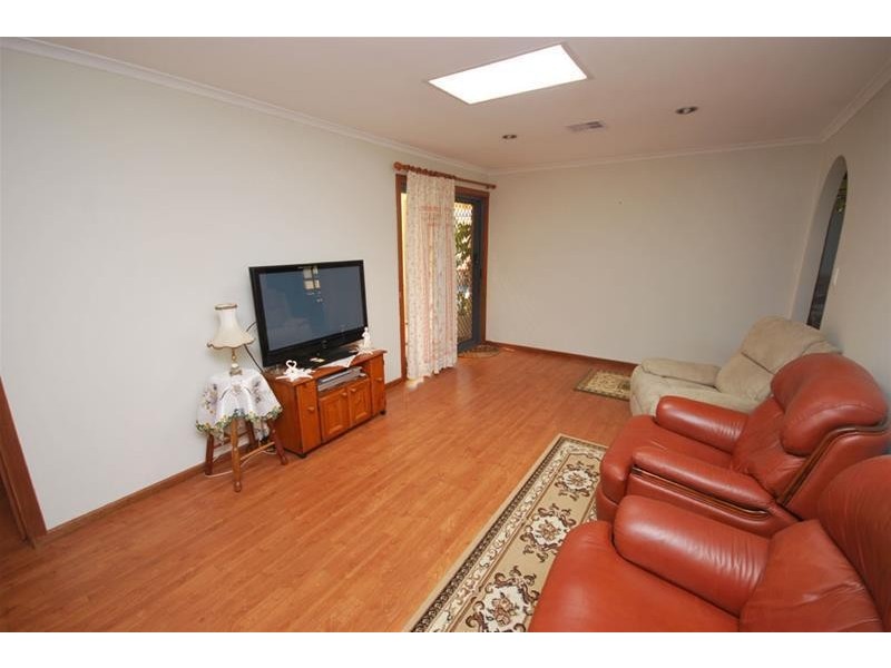 10 Cobblestone Close, Gulfview Heights SA 5096