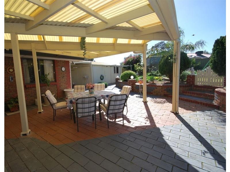 10 Cobblestone Close, Gulfview Heights SA 5096