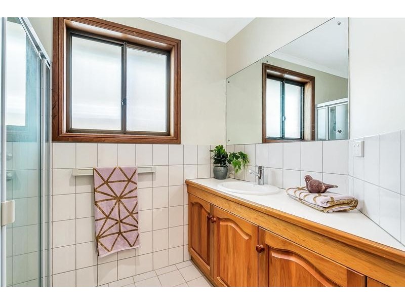 33 Borodino Court, Greenwith SA 5125