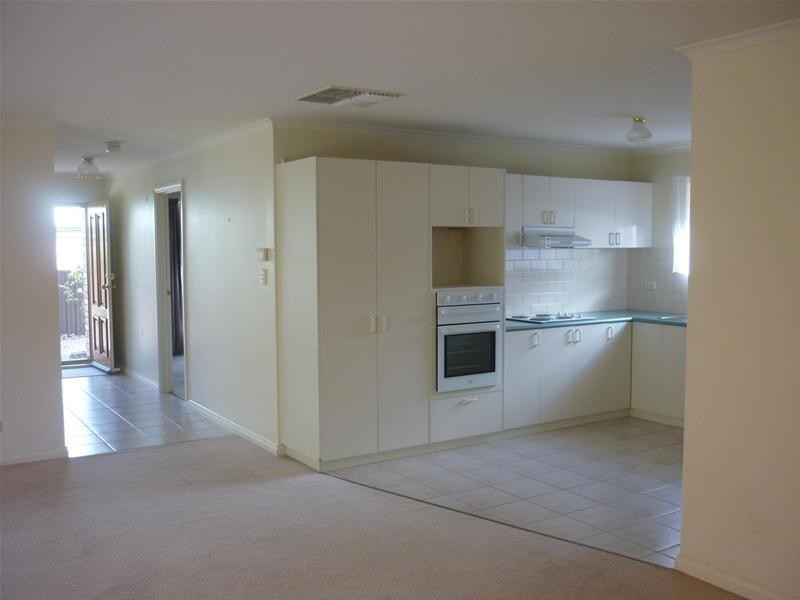 10 Essling Place, Greenwith SA 5125