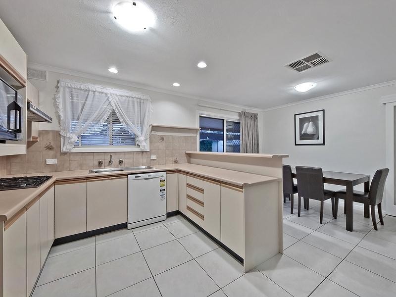 14 Glen Street, Salisbury East SA 5109