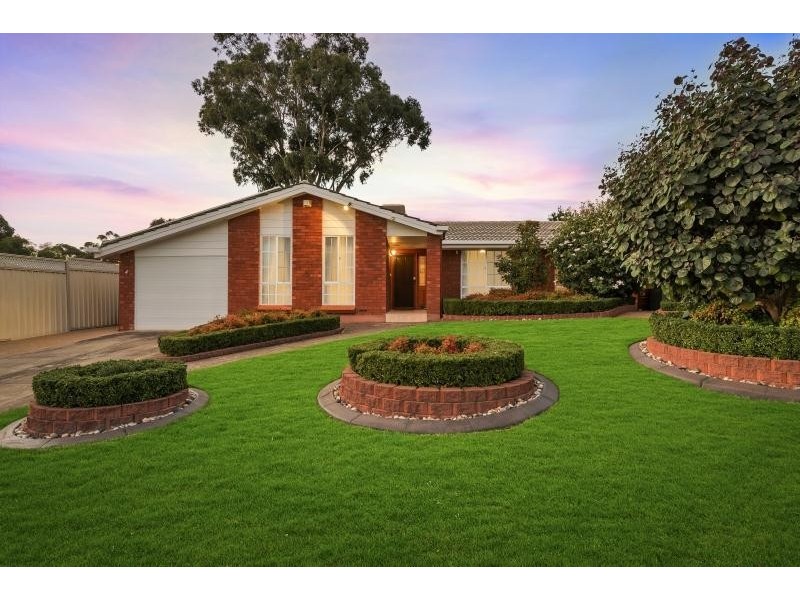 4 Selangor Avenue, Fairview Park SA 5126