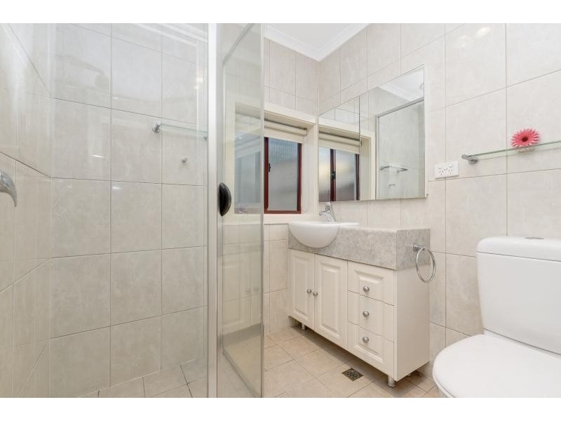 4 Selangor Avenue, Fairview Park SA 5126