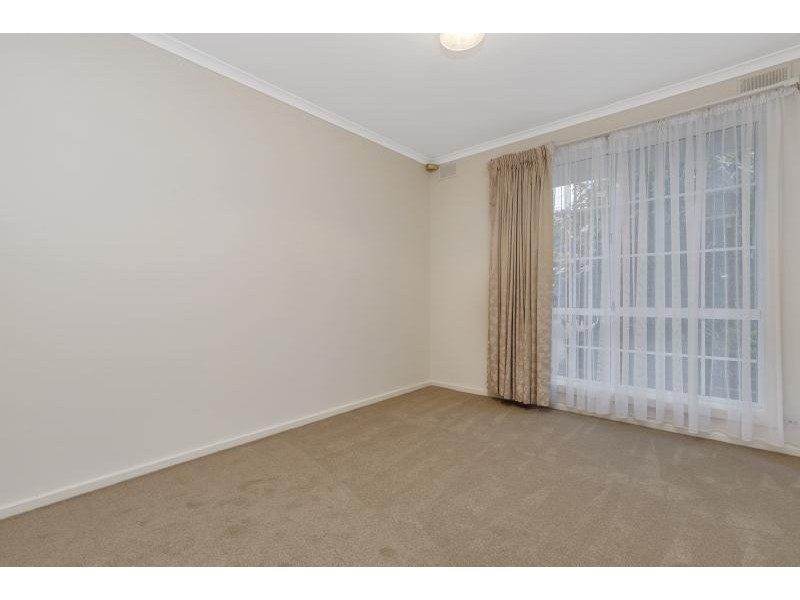 4 Selangor Avenue, Fairview Park SA 5126