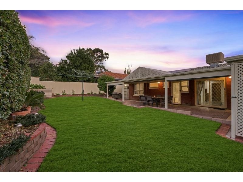 4 Selangor Avenue, Fairview Park SA 5126