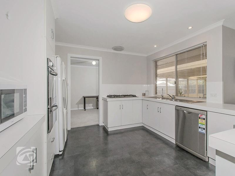 10 Dotterel Court, Wynn Vale SA 5127