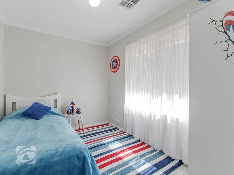 10 Dotterel Court, Wynn Vale SA 5127