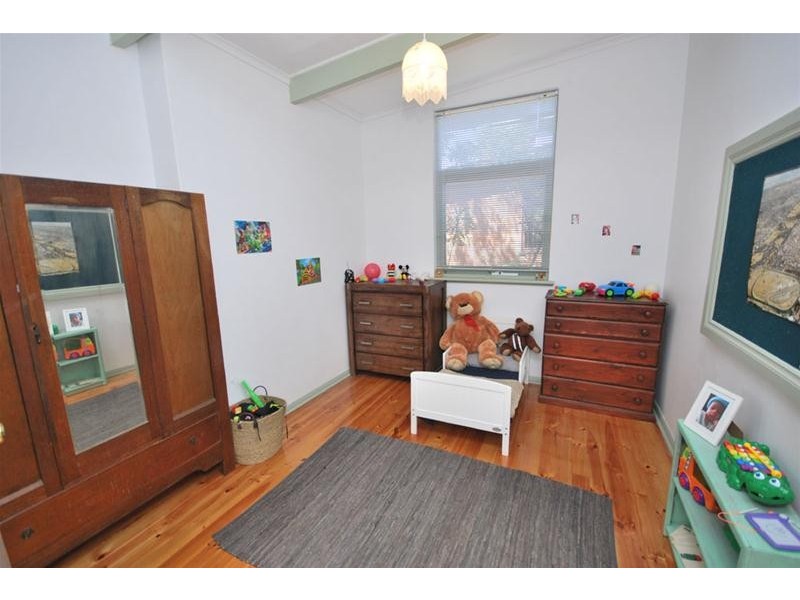 49 Knightsbridge Avenue, Valley View SA 5093