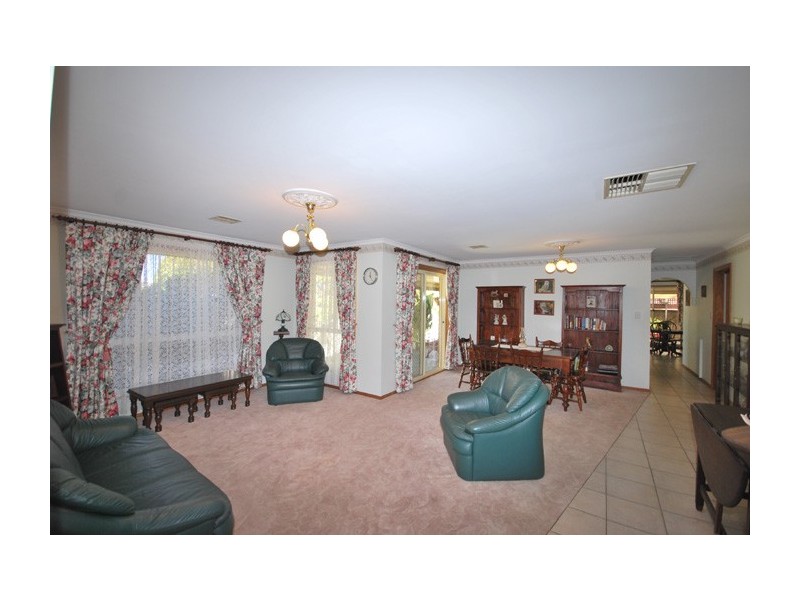 1 Kauri Court, Greenwith SA 5125