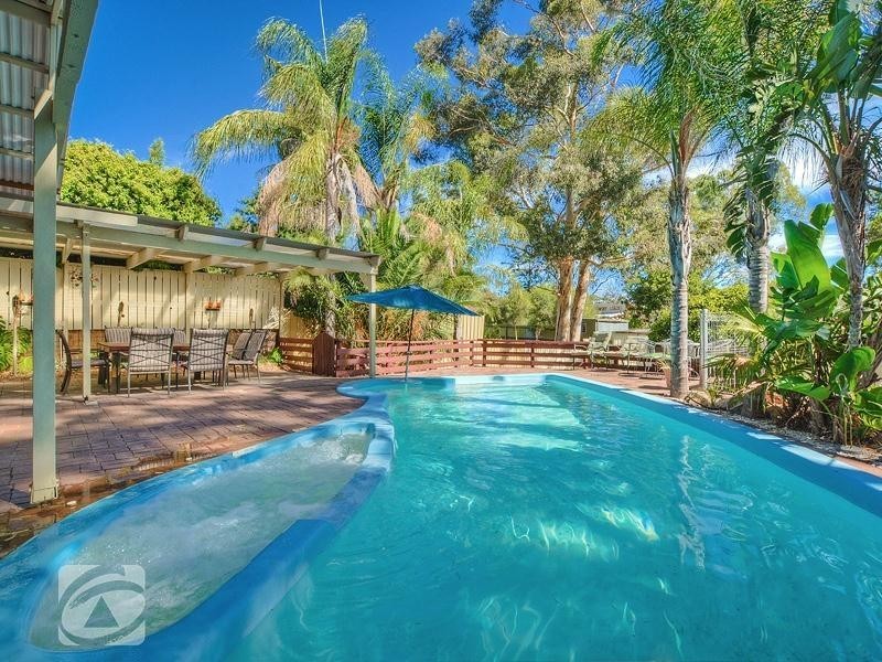 1 Nunyah Drive, Banksia Park SA 5091