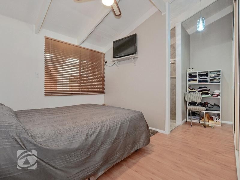 1 Nunyah Drive, Banksia Park SA 5091