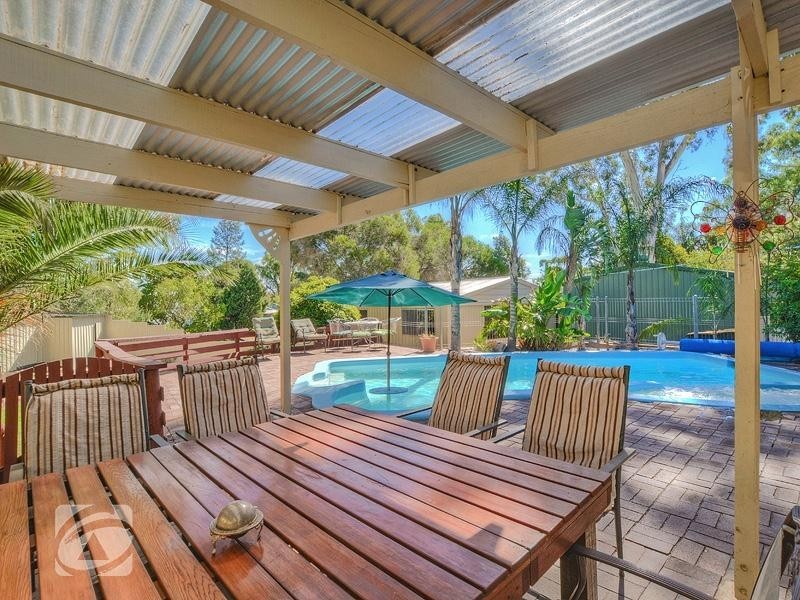 1 Nunyah Drive, Banksia Park SA 5091