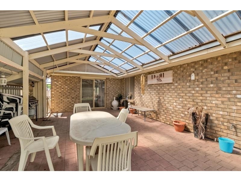 9 Moir Street, Smithfield SA 5114