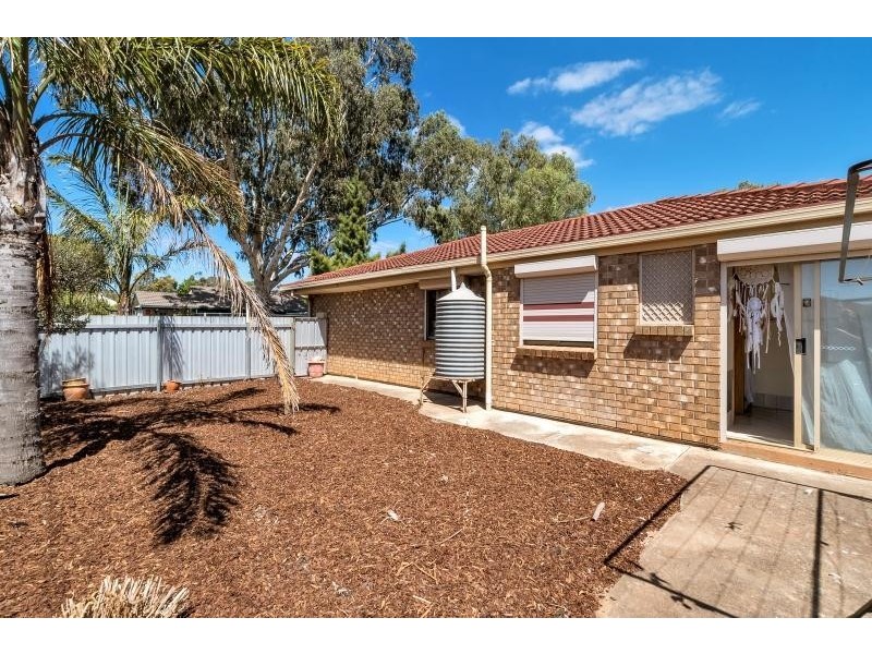 9 Moir Street, Smithfield SA 5114