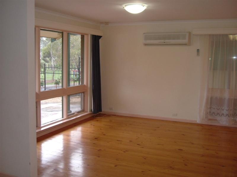 3 Lokan Street, Redwood Park SA 5097