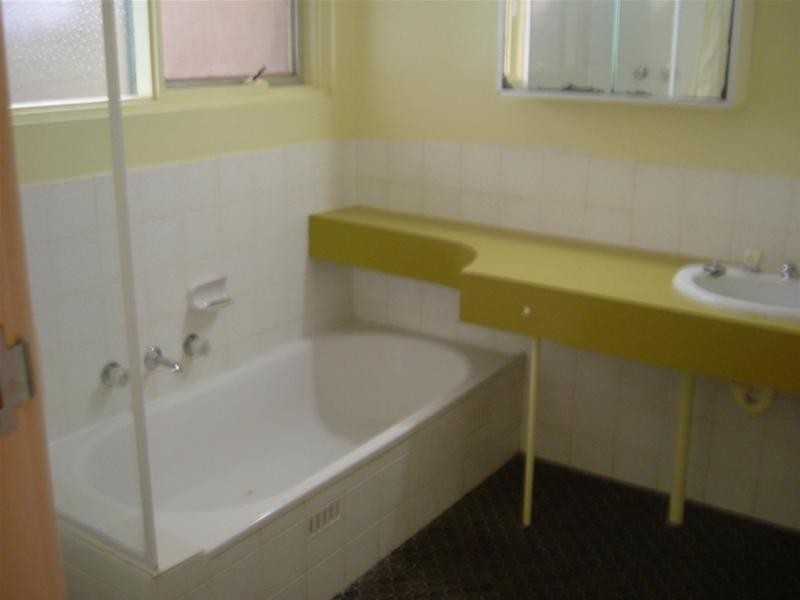 3 Lokan Street, Redwood Park SA 5097