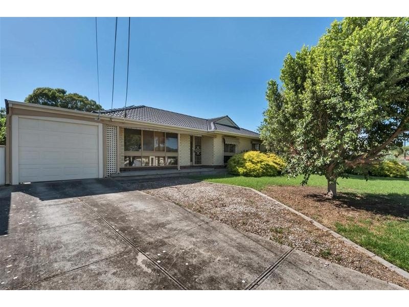 16 Morris Drive, Valley View SA 5093