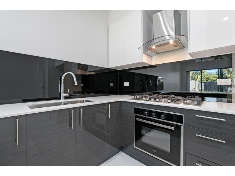 15 Gordon Avenue, St Agnes SA 5097