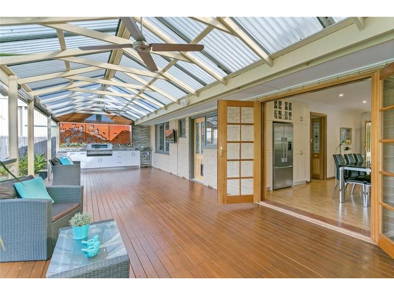 44 Greenwood Drive, St Agnes SA 5097