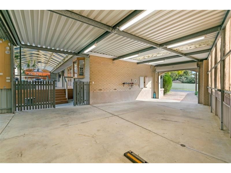 44 Greenwood Drive, St Agnes SA 5097