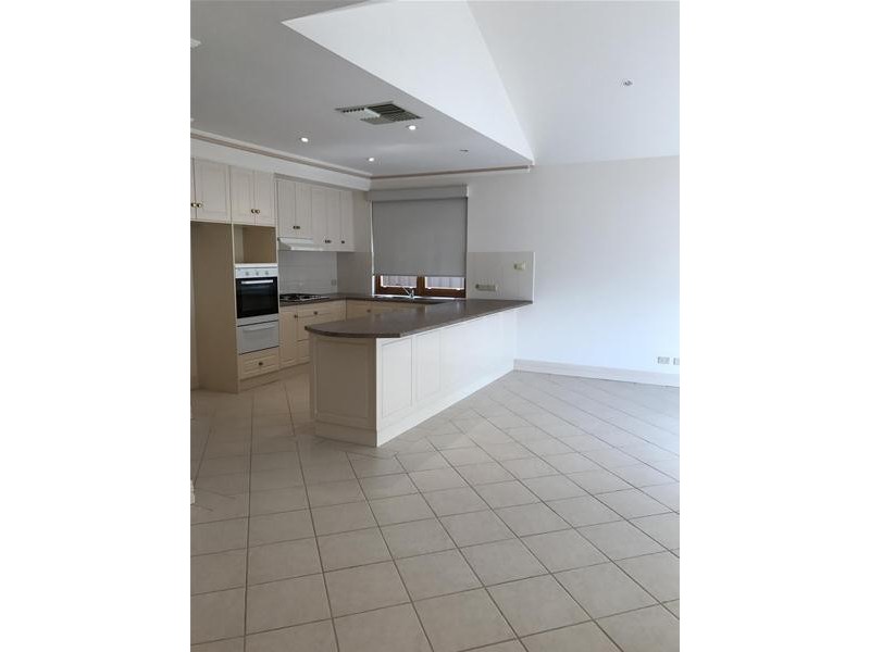 13A Barns Avenue, Highbury SA 5089