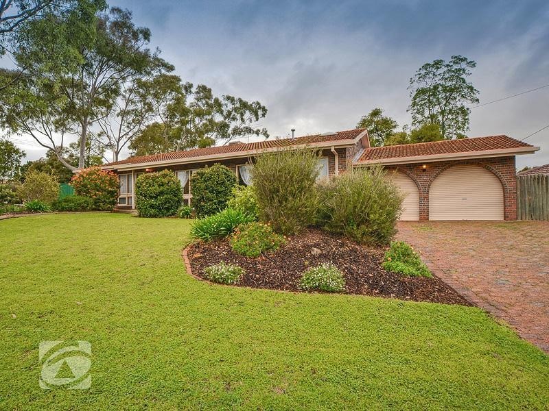 31 Minnamurra Drive, Redwood Park SA 5097