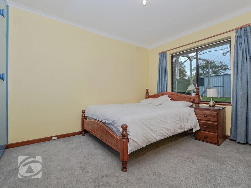 31 Minnamurra Drive, Redwood Park SA 5097
