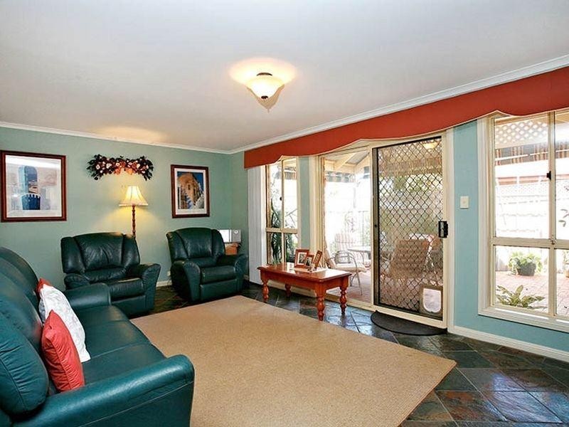 6 Tullamore Court, Greenwith SA 5125