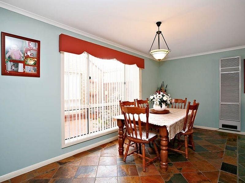 6 Tullamore Court, Greenwith SA 5125