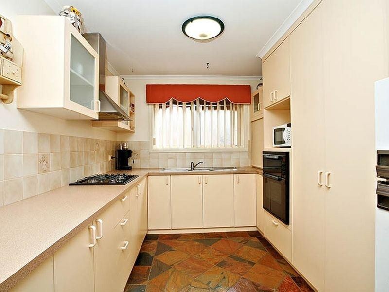 6 Tullamore Court, Greenwith SA 5125