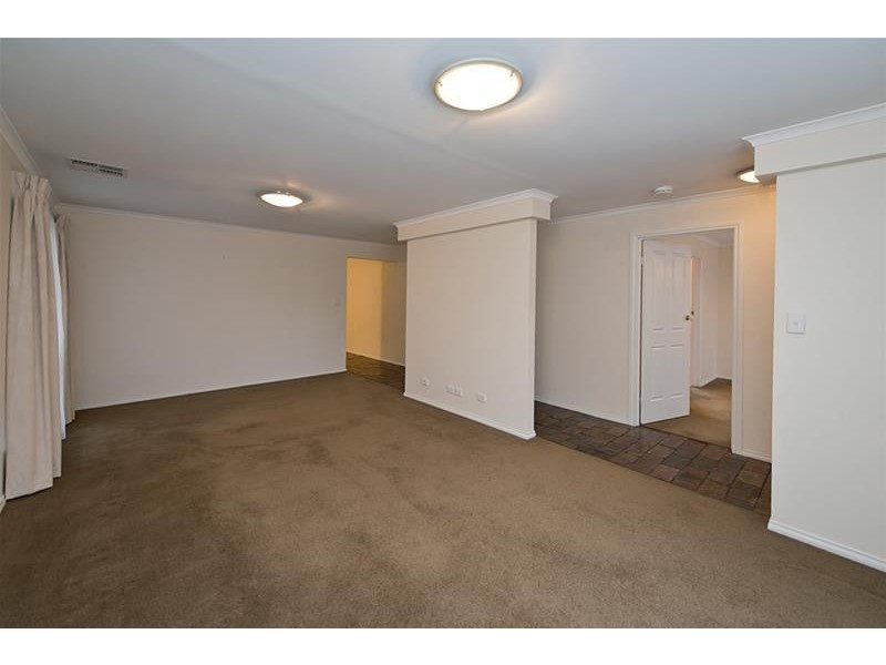 7 Craigside Court, Oakden SA 5086