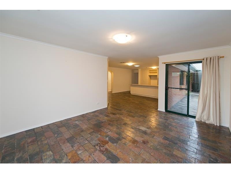 7 Craigside Court, Oakden SA 5086