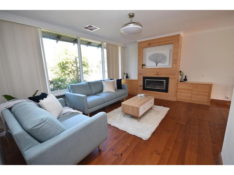 10 Cottenham Road, Banksia Park SA 5091