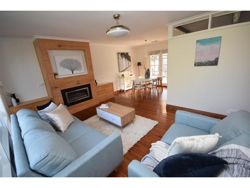 10 Cottenham Road, Banksia Park SA 5091