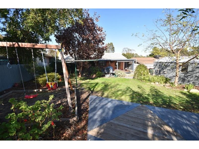 10 Cottenham Road, Banksia Park SA 5091