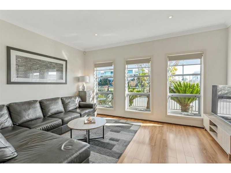 93 Rondo Avenue, Findon SA 5023