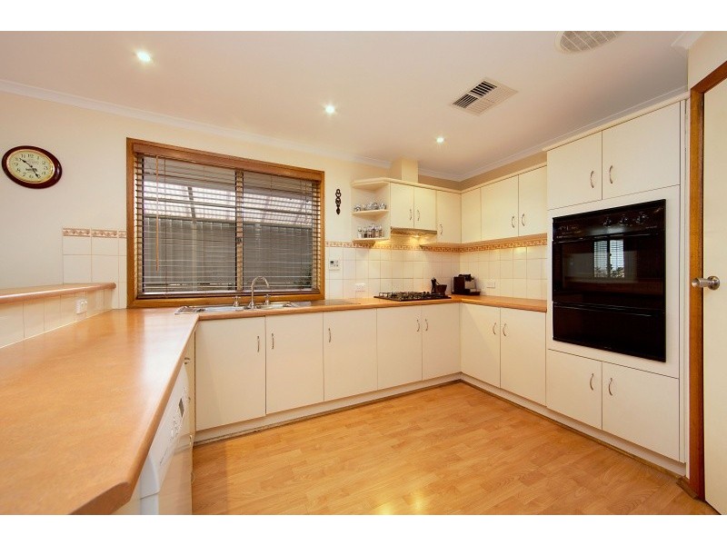 16 Domain Common, Highbury SA 5089