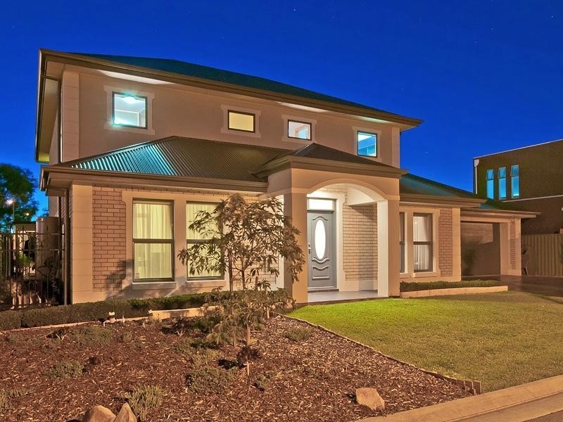 14 Azores Court, Mawson Lakes SA 5095
