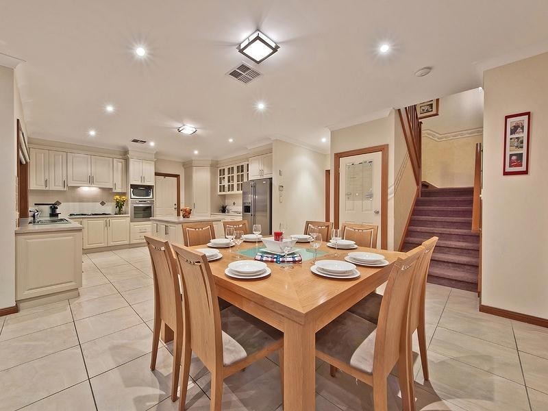 14 Azores Court, Mawson Lakes SA 5095