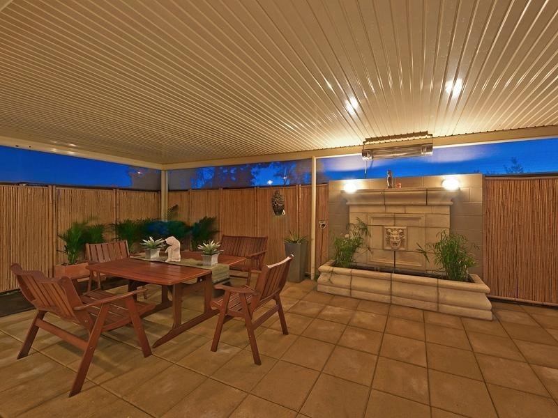 14 Azores Court, Mawson Lakes SA 5095