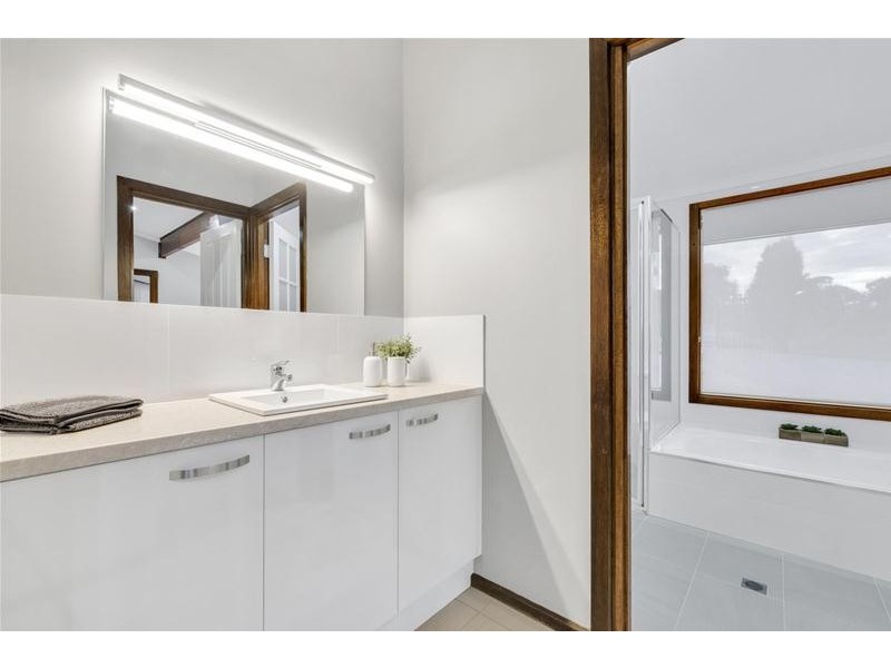 331 Grenfell Road, Redwood Park SA 5097