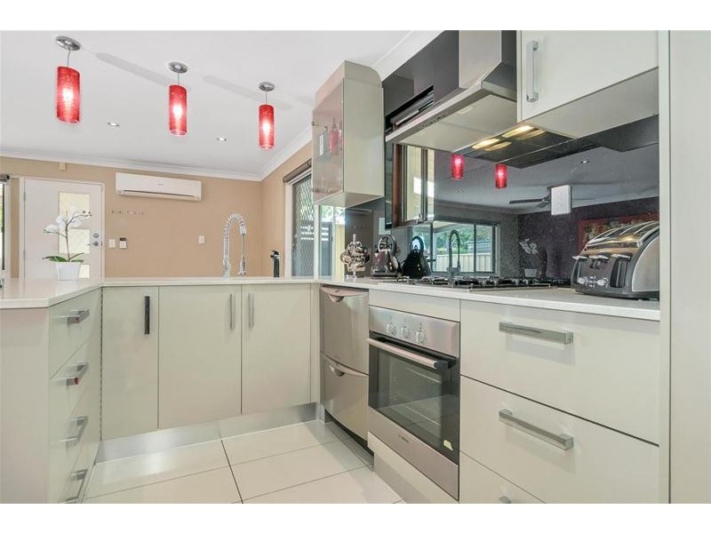 27a McNamara Street, Modbury Heights SA 5092