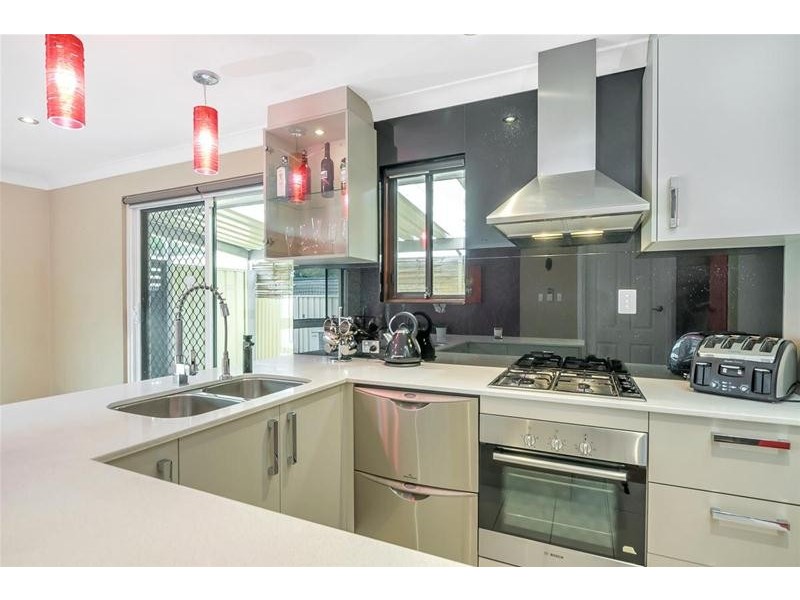 27a McNamara Street, Modbury Heights SA 5092