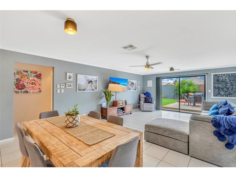 15 Olive Grove, Munno Para West SA 5115