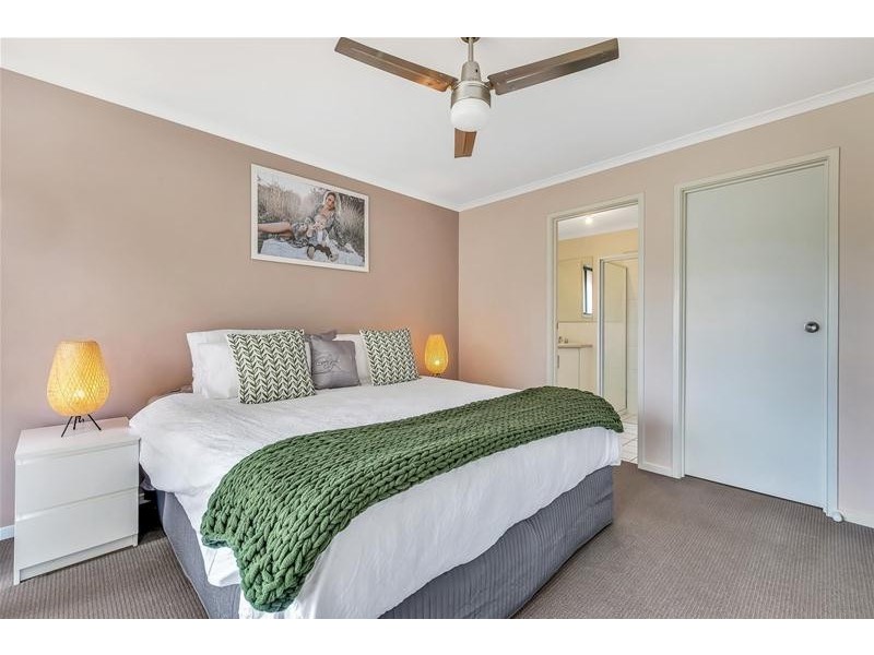 15 Olive Grove, Munno Para West SA 5115