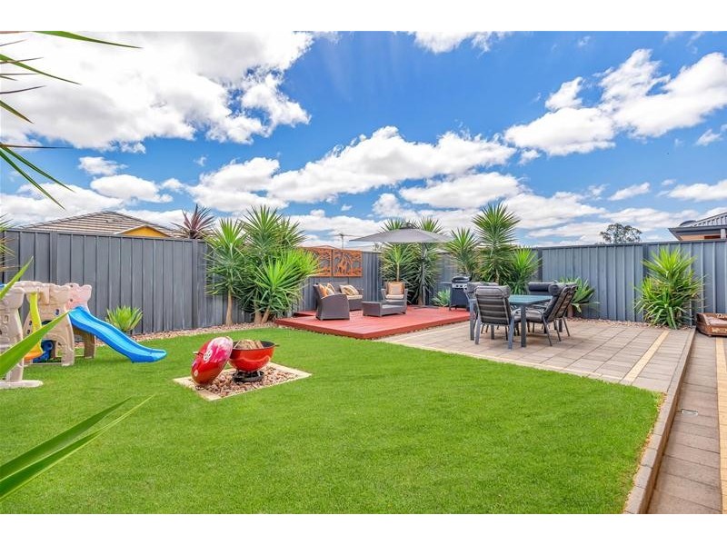 15 Olive Grove, Munno Para West SA 5115